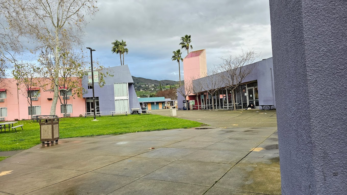 SIATech San Jose high school on the San Jose Job Corps Center exterior photo